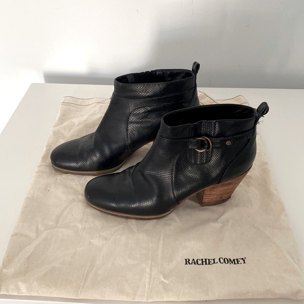 Rachel Comey “hitch” boot size 9
